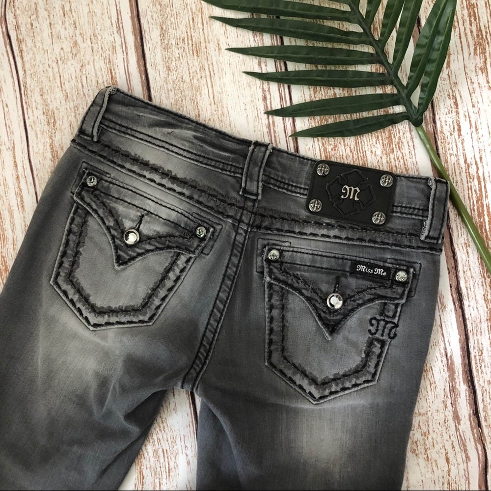 Miss Me Grey Distressed Ankle Skinny Jeans Size 26 - Picture 6 of 8